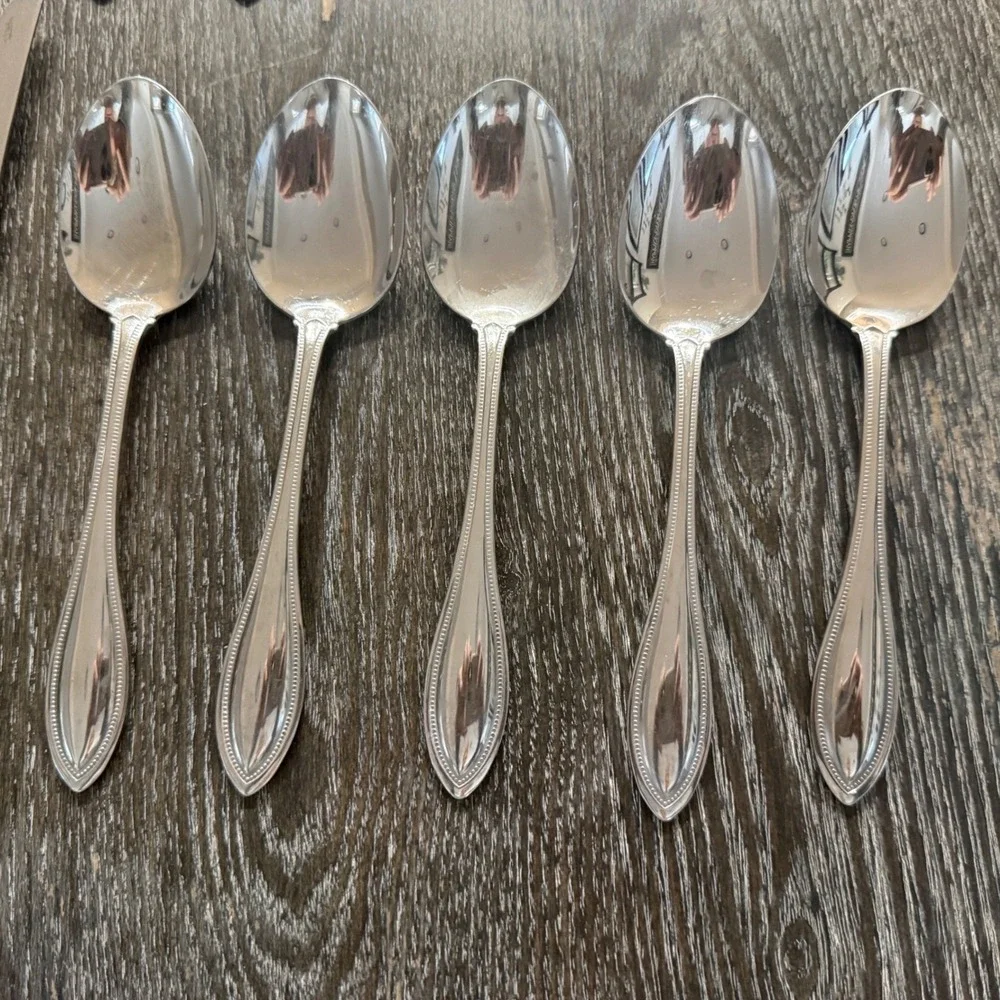 Oneida Arbor American Harmony Stainless Flatware Lot Knives Forks Spoons Classic
